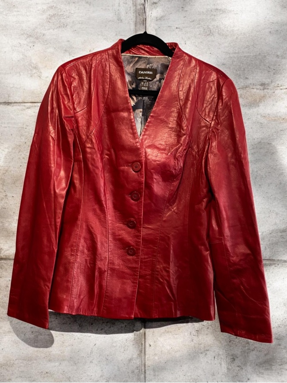 Danier Red Italian Leather Jacket - Classic Tailored Style Size M